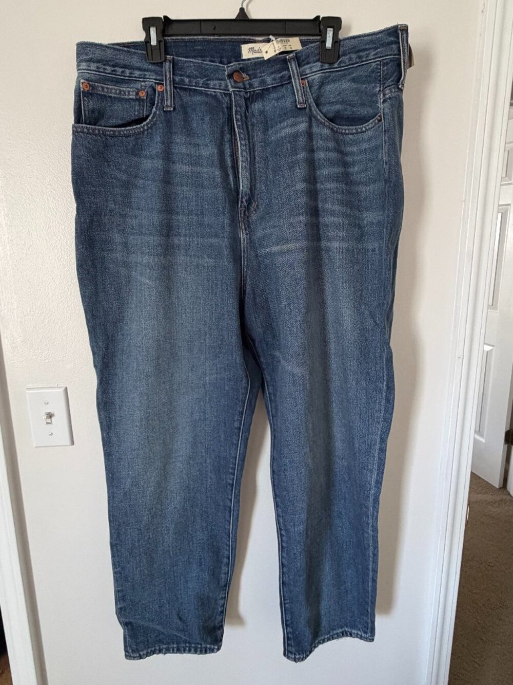Madewell The Mom Jean Ankle Length - Medium Wash, Size W35